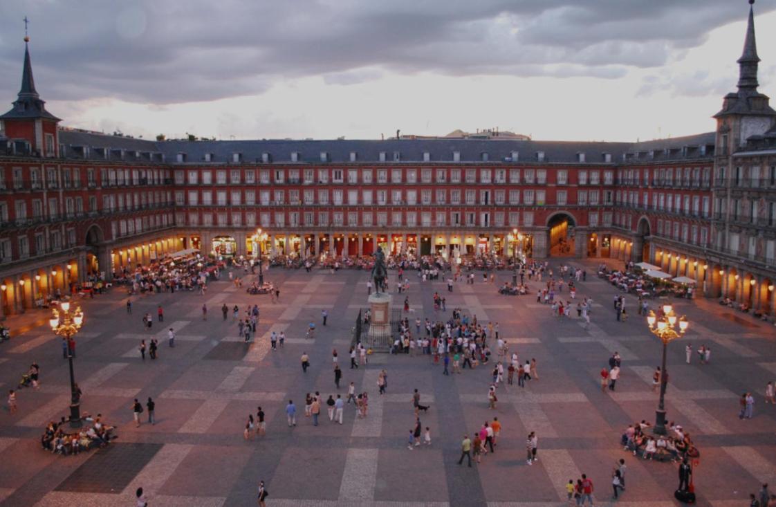 Appartement Puerta Del Sol House à Madrid Extérieur photo